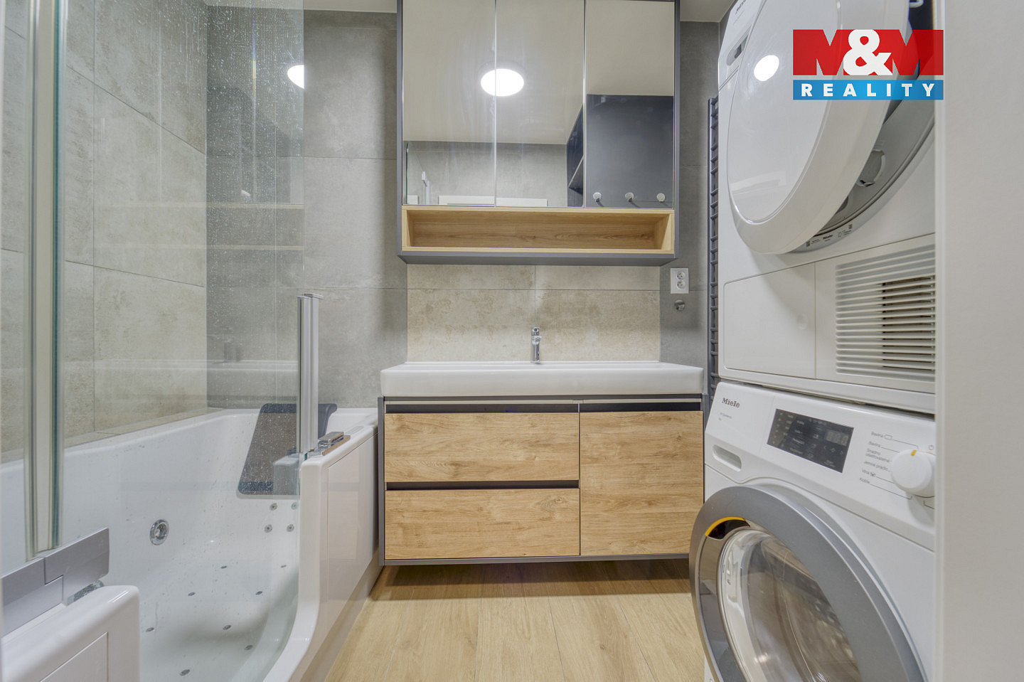 Pronájem bytu 3+kk 77 m² - Widok 6
