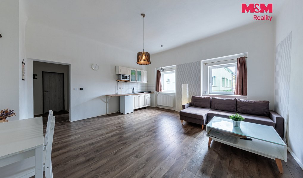 Prodej nájemního domu, činžáku 327 m², Hroznětín – náhled fotky 18