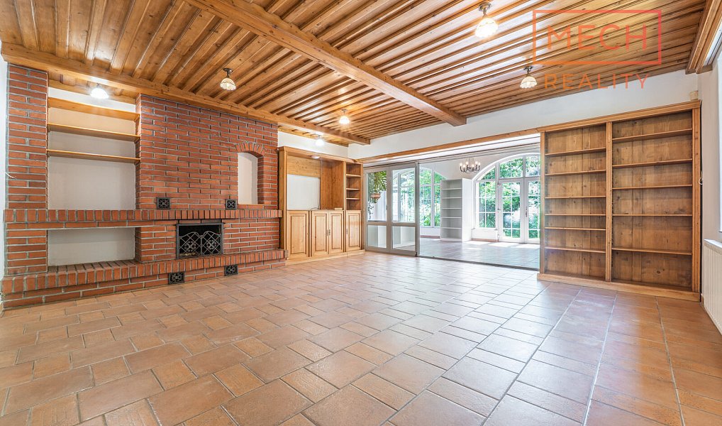 Prodej domu 280 m² s pozemkem 603 m², Svijanský Újezd – náhled fotky 4