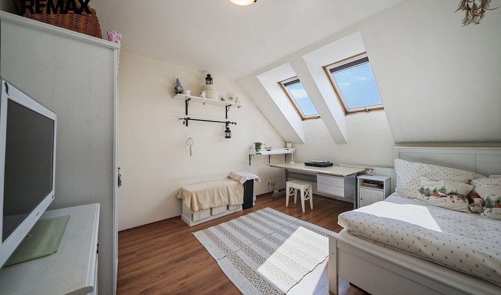 Prodej domu 180 m² s pozemkem 410 m², Kuřim – náhled fotky 13