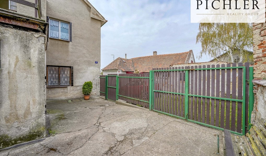 Prodej domu 171 m² s pozemkem 226 m², Úžice – náhled fotky 39