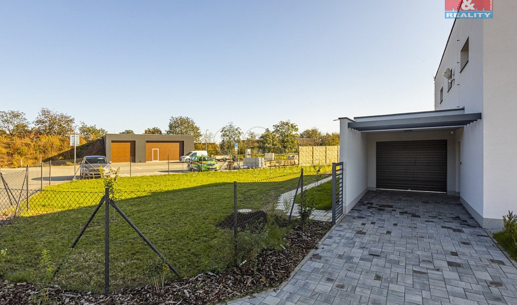 Prodej domu 157 m² s pozemkem 365 m², Čestice – náhled fotky 21