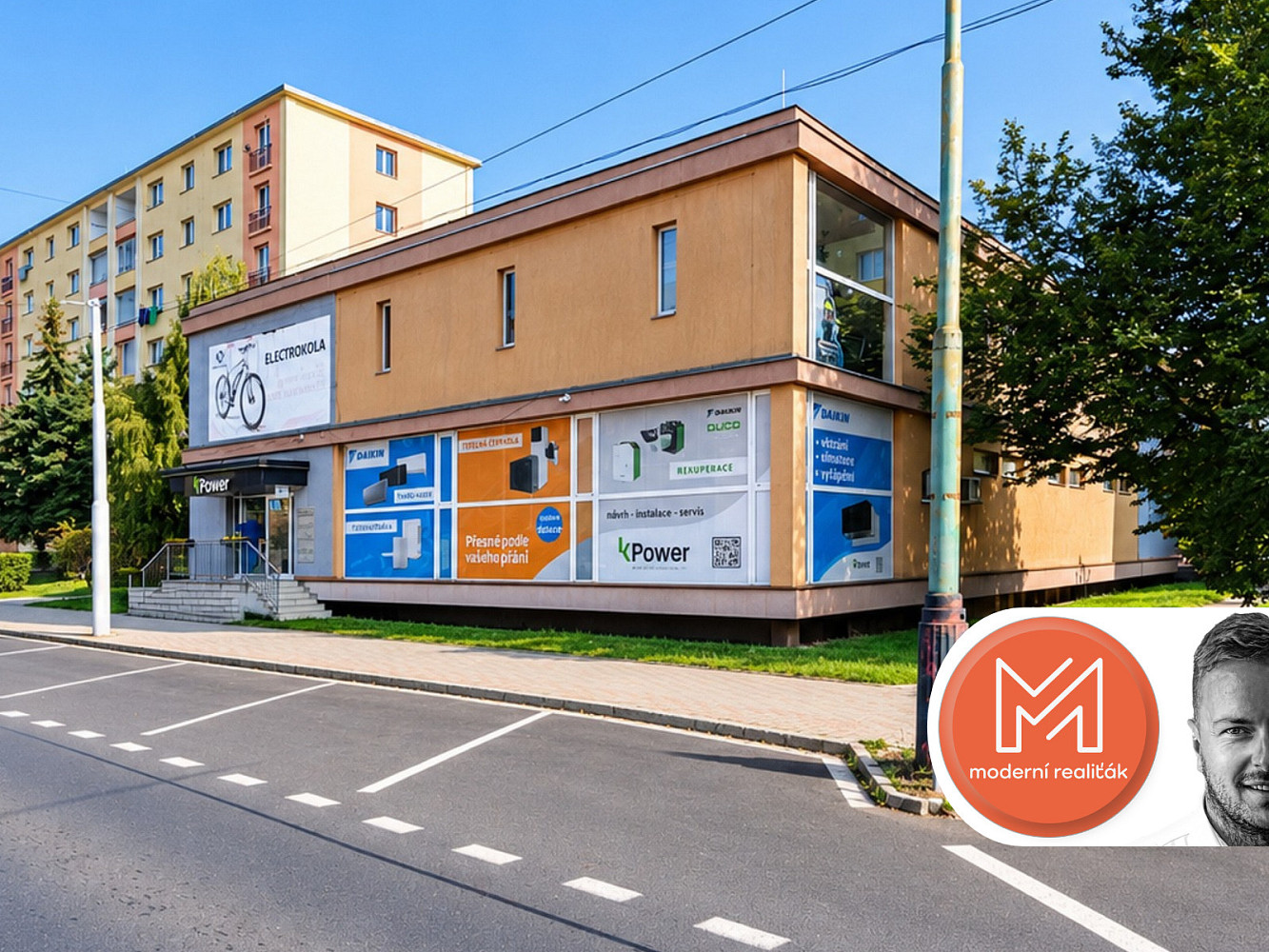 Pronájem obchodních prostor 640 m²