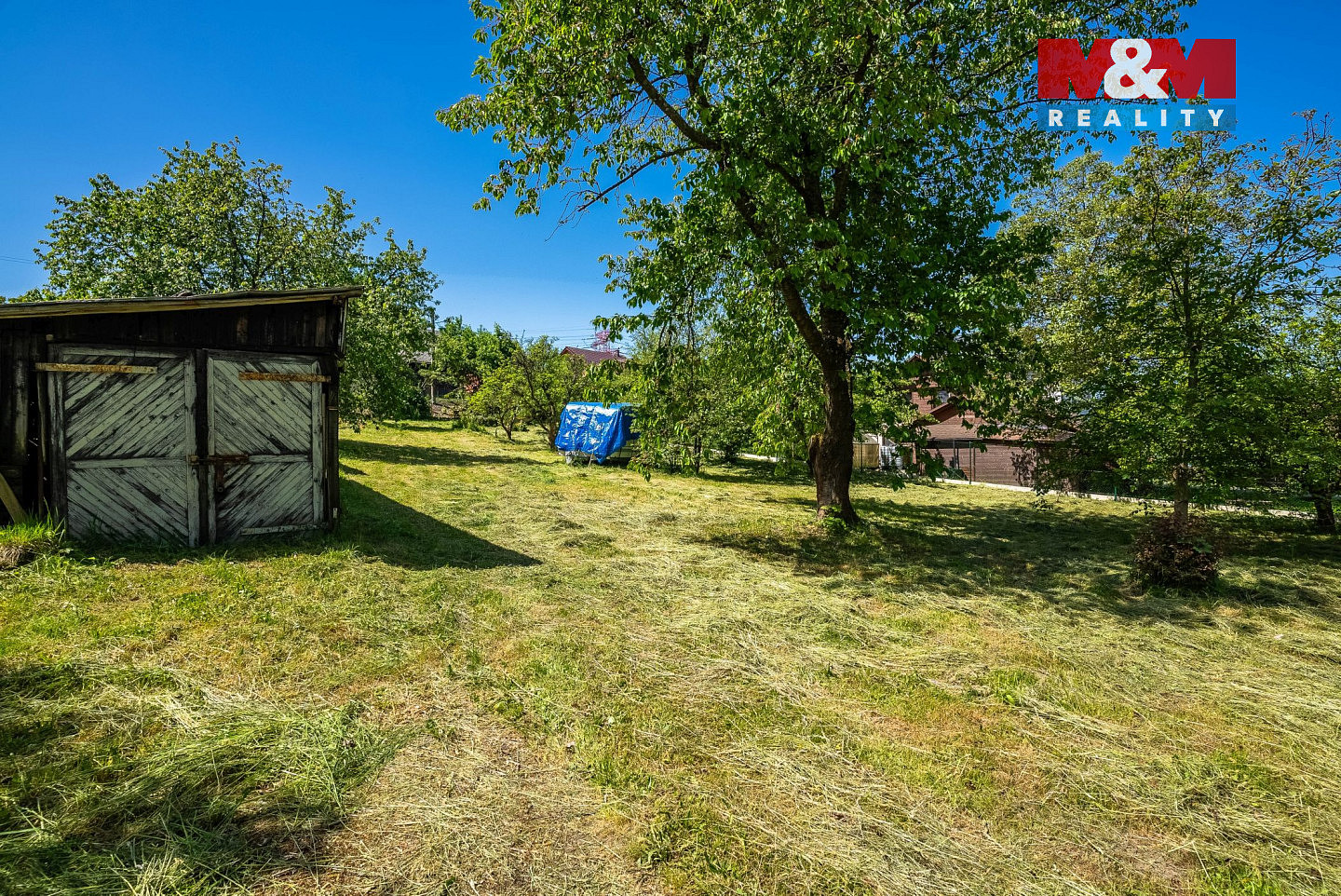 Prodej stavebního pozemku 1 536 m² – pohled 3