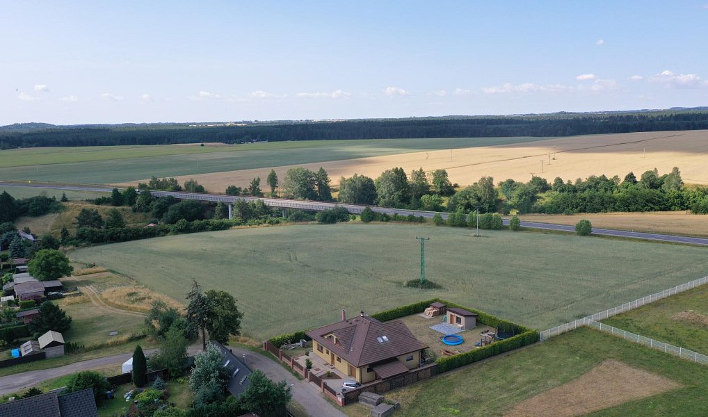 Prodej stavebního pozemku 6 319 m², Bělá pod Bezdězem – náhled fotky 6