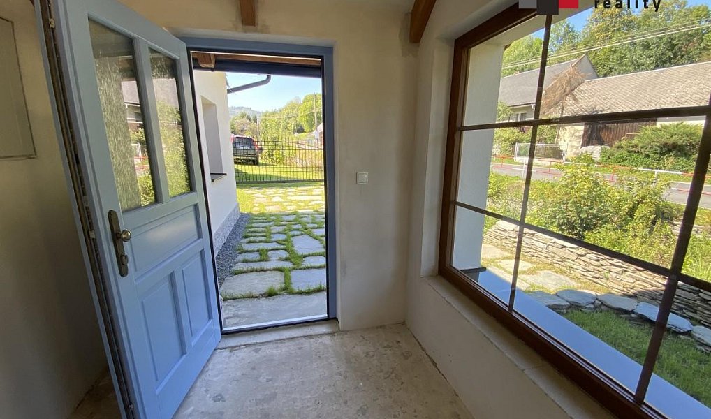Prodej domu 177 m² s pozemkem 945 m², Janov – náhled fotky 26