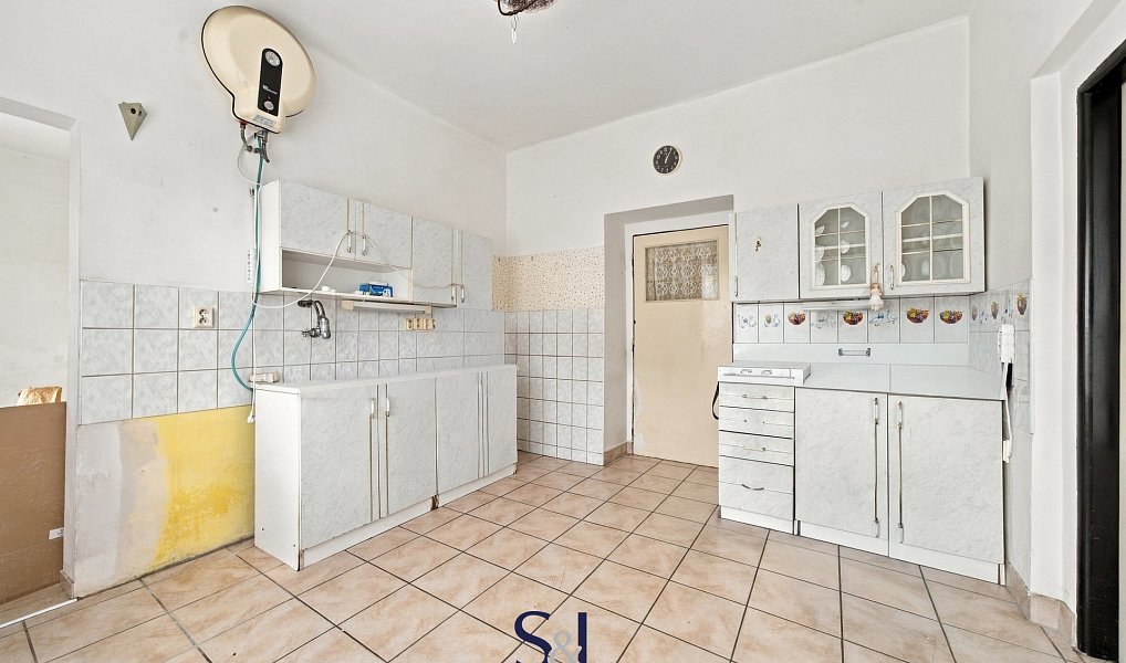 Prodej domu 233 m² s pozemkem 447 m², Dobkovice – náhled fotky 12