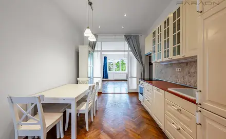 Prodej bytu 3+1 80 m², Bělohorská, Praha 6