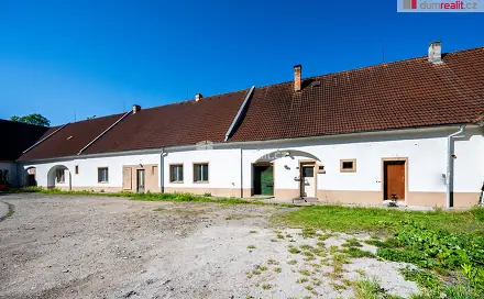 Prodej domu 1 111 m² s pozemkem 1 379 m², Hrdějovice - Opatovice, okres České Budějovice