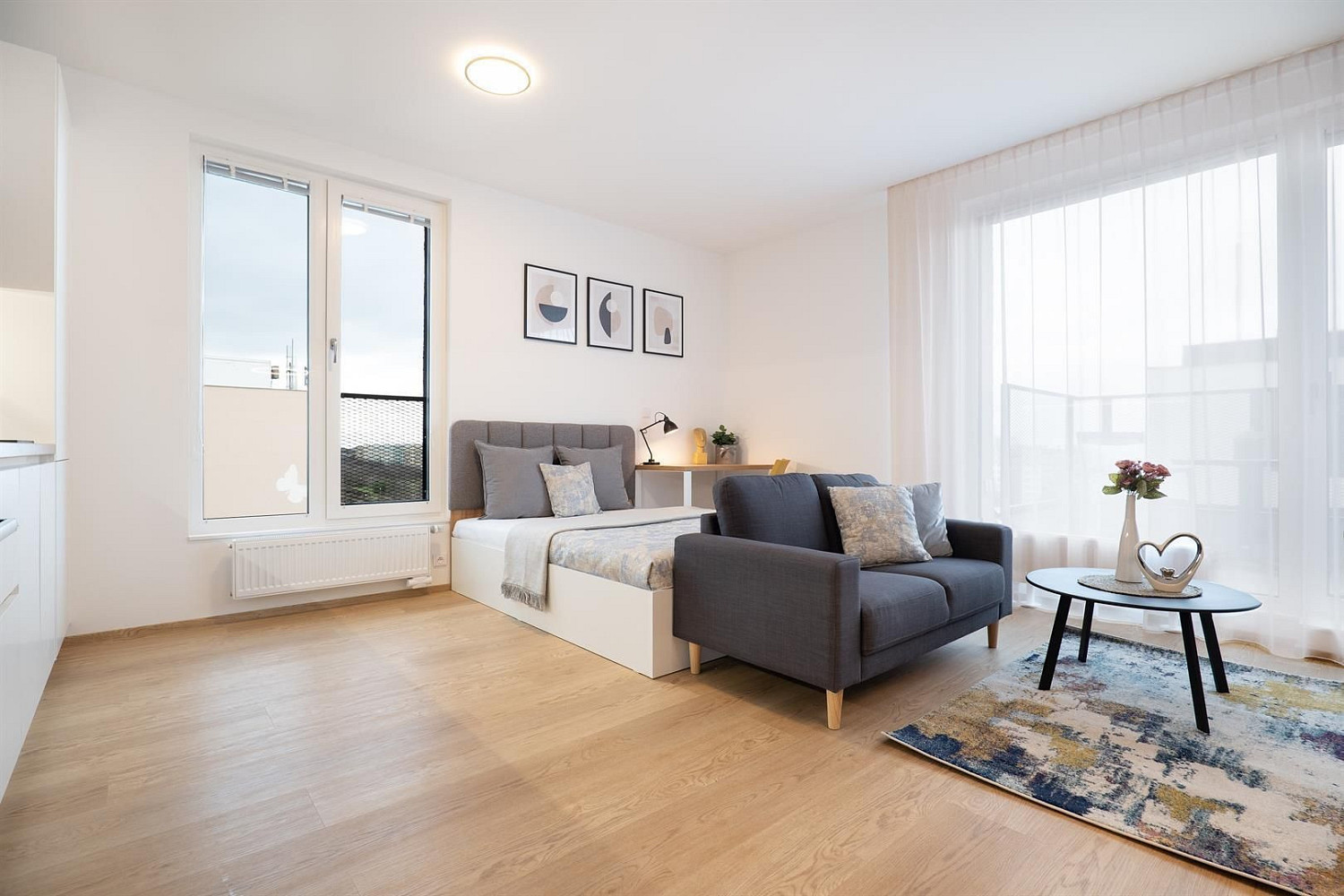 Pronájem bytu 1+kk 32 m² – fotografie 2