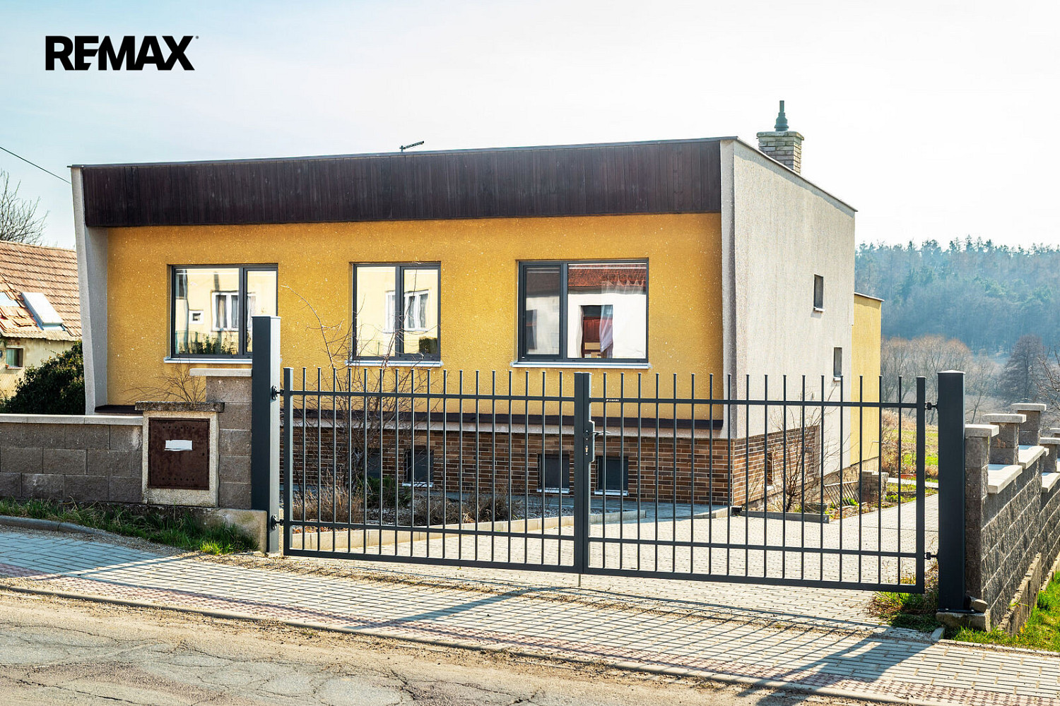 Prodej domu 200 m² s pozemkem 802 m²