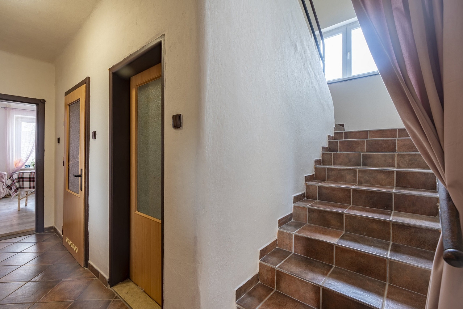 Prodej domu 305 m² s pozemkem 1 002 m² – fotografie 5