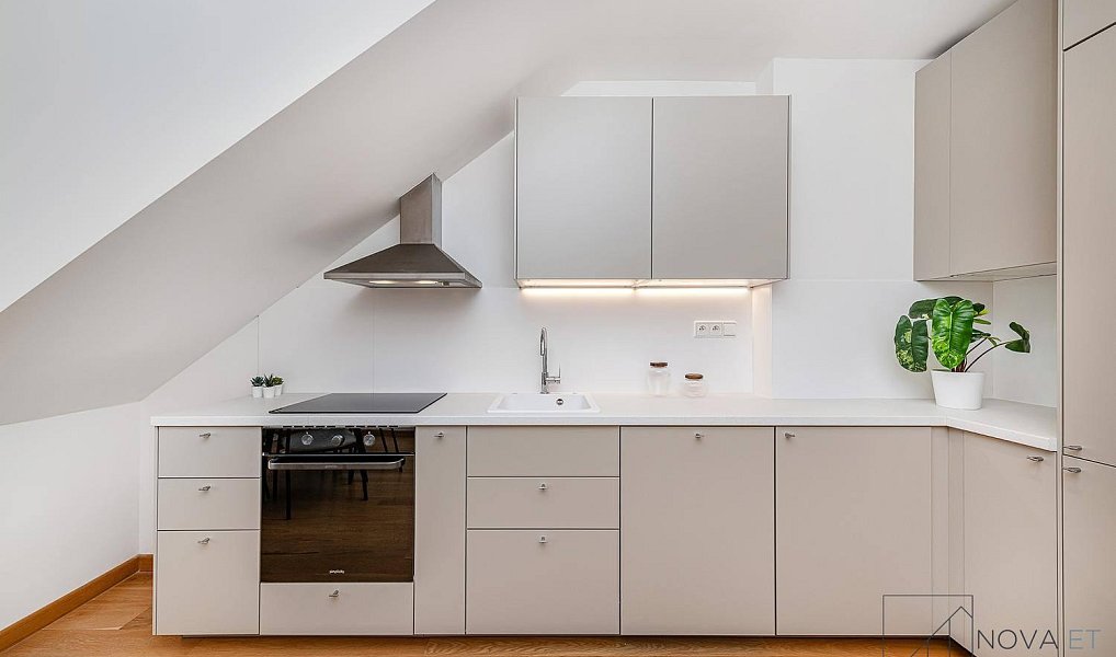Prodej bytu 3+1 117 m², Praha – náhled fotky 4