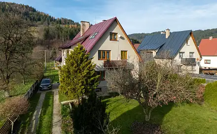 Prodej domu 313 m² s pozemkem 2 648 m², Vsetínská, Karolinka, okres Vsetín