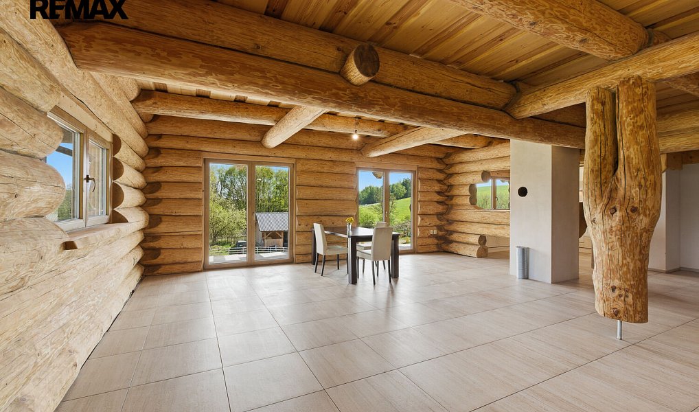 Prodej domu 440 m² s pozemkem 10 980 m², Vyskytná nad Jihlavou – náhled fotky 5