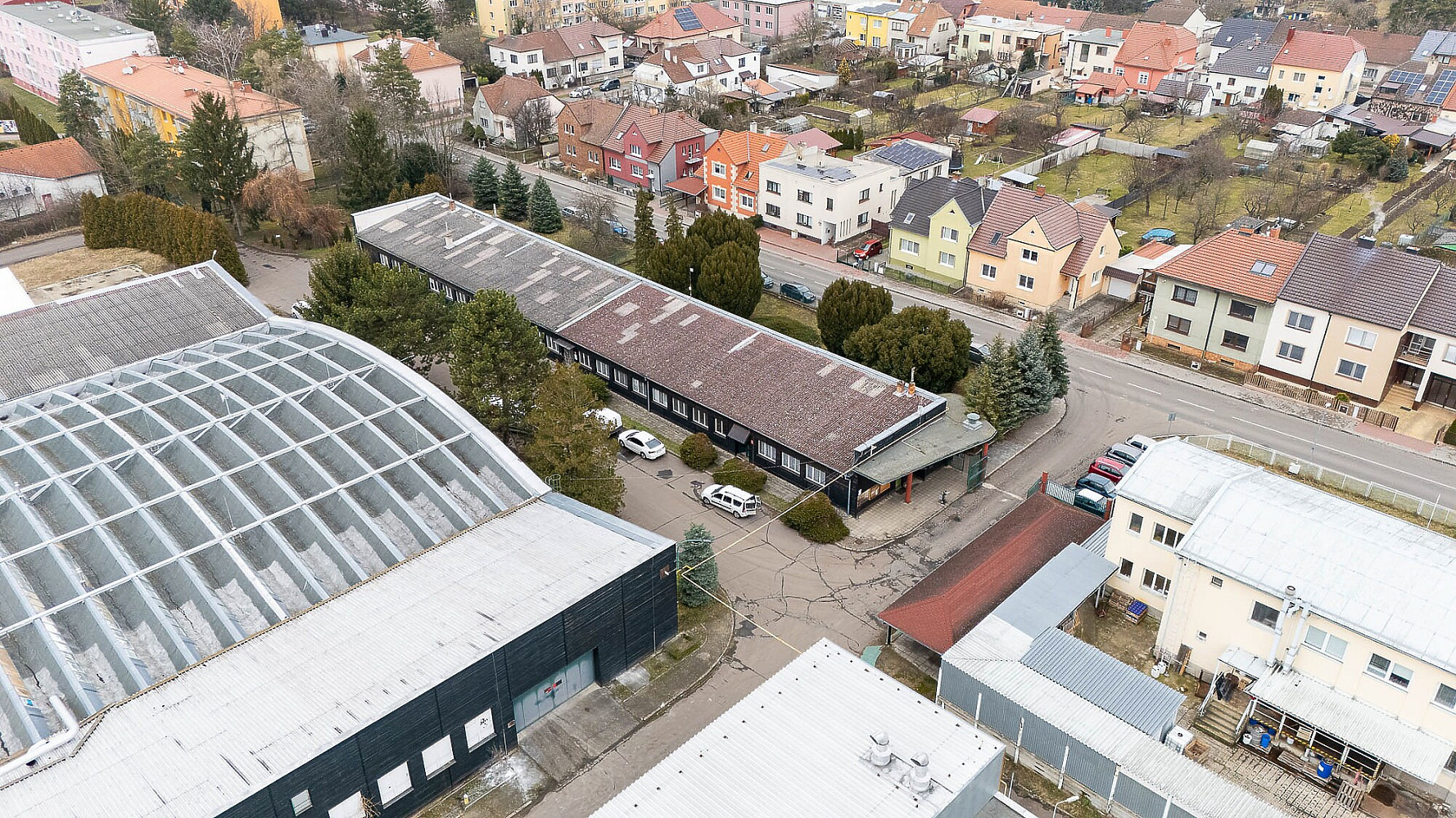Pronájem výrobních prostor 354 m²