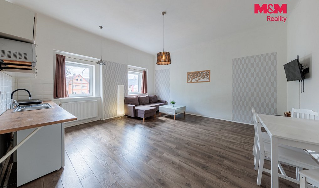 Prodej nájemního domu, činžáku 327 m², Hroznětín – náhled fotky 24