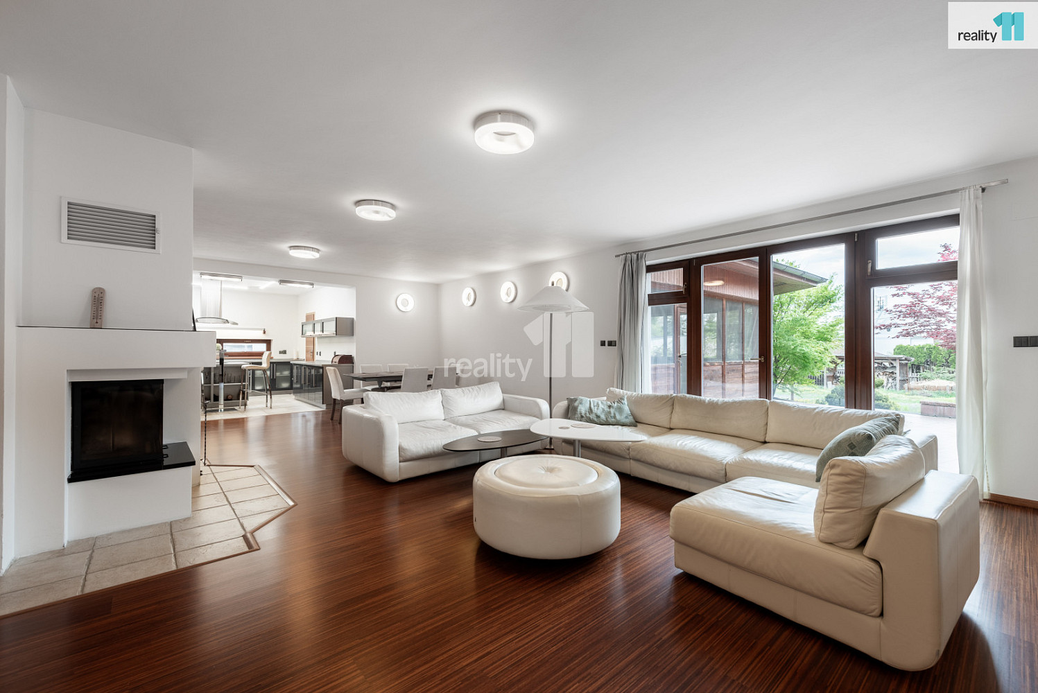 Prodej domu 432 m² s pozemkem 1 354 m² – fotografie 2