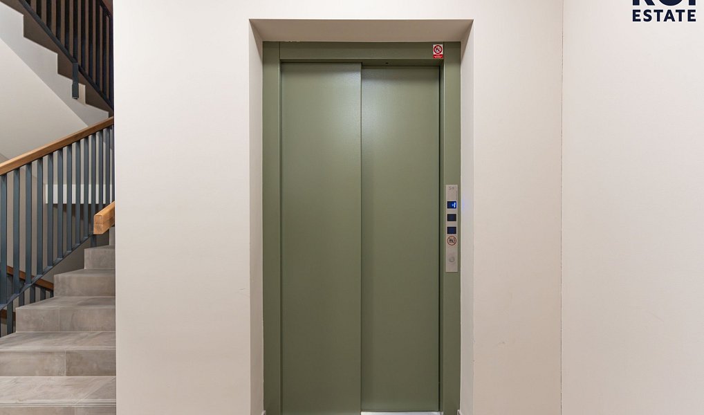 Pronájem bytu 1+kk 35 m², Praha – náhled fotky 10