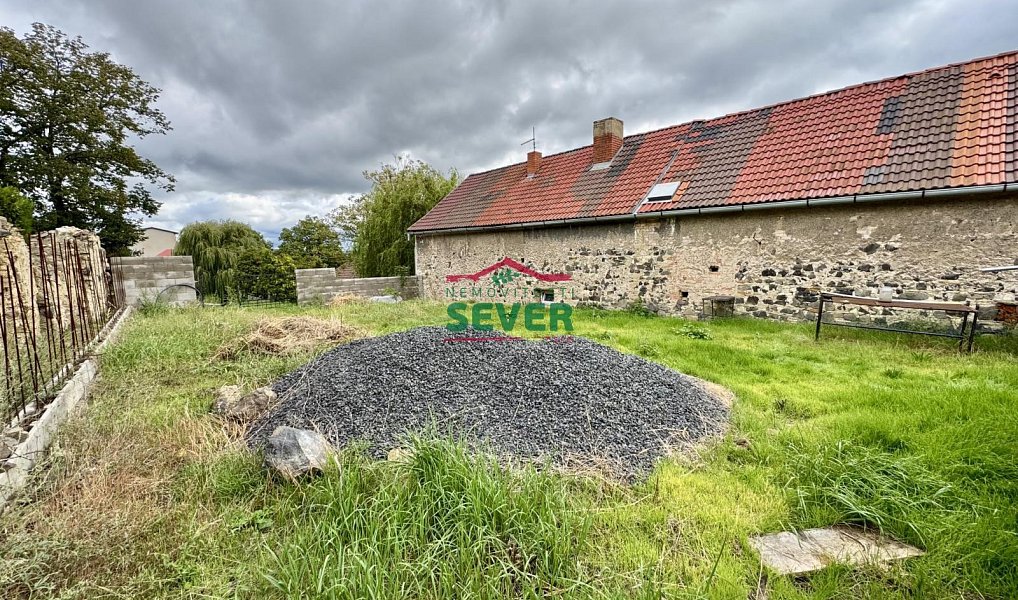 Prodej zahrady 361 m², Chožov – náhled fotky 4