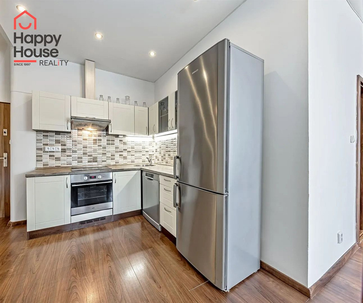 Pronájem bytu 2+kk 49 m² – fotografie 4