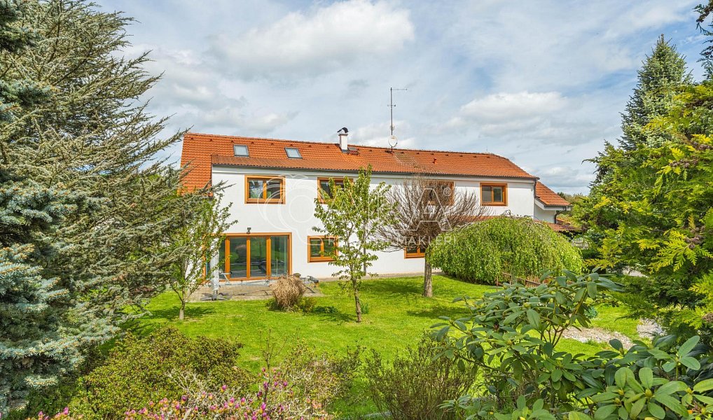 Prodej domu 362 m² s pozemkem 1 568 m², Zvánovice – náhled fotky 29