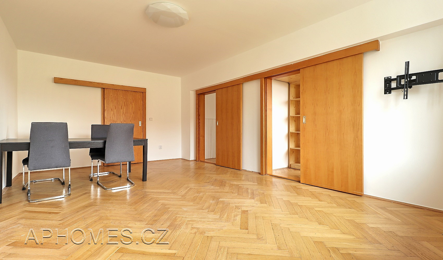 Pronájem bytu 3+kk 70 m²