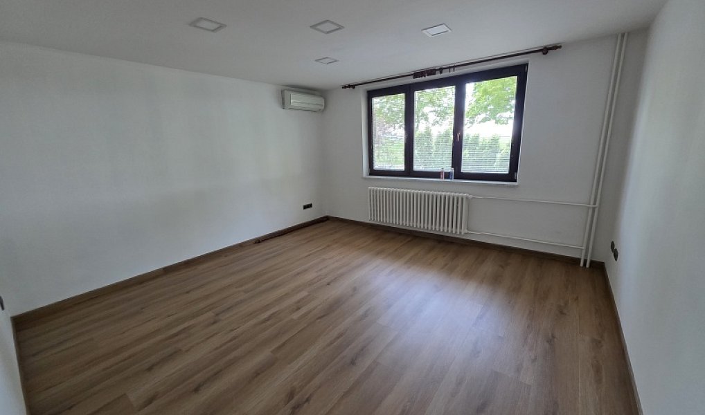 Prodej domu 229 m² s pozemkem 559 m², Holešov – náhled fotky 9