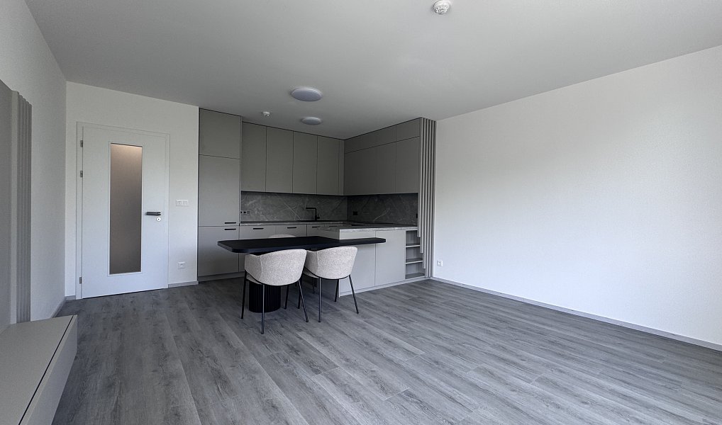 Prodej komerčního prostoru, 56 m², Latrán - Český Krumlov, Český Krumlov