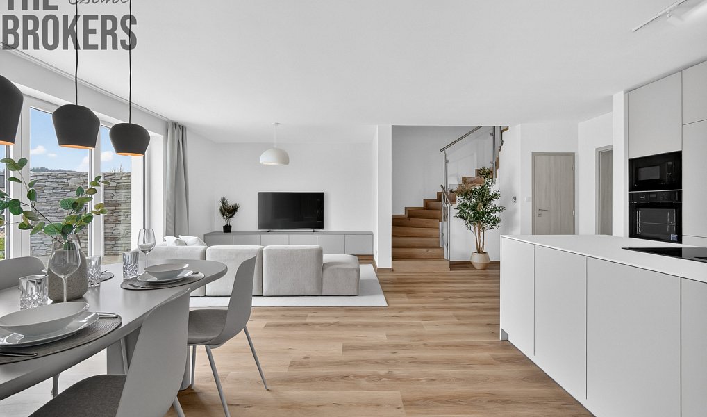 Prodej domu 151 m² s pozemkem 569 m², Benešov – náhled fotky 2