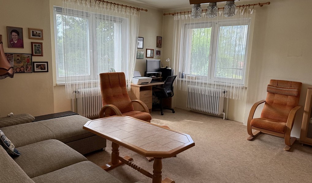 Prodej domu 198 m² s pozemkem 800 m², Kly – náhled fotky 11