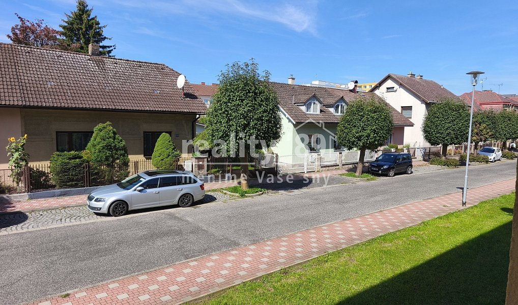 Pronájem bytu 2+1 58 m², Jičín – náhled fotky 11