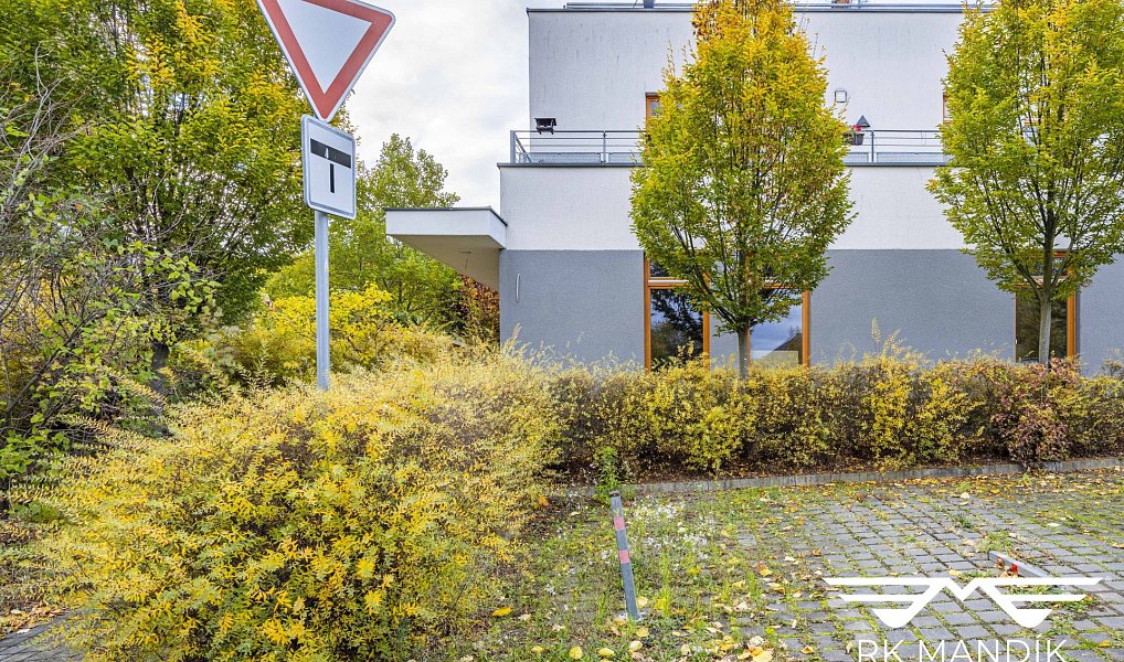 Prodej obchodních prostor 90 m², Odolena Voda – náhled fotky 14