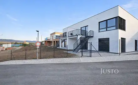 Prodej bytu 3+kk 65 m², Dolní, Písek - Hradiště