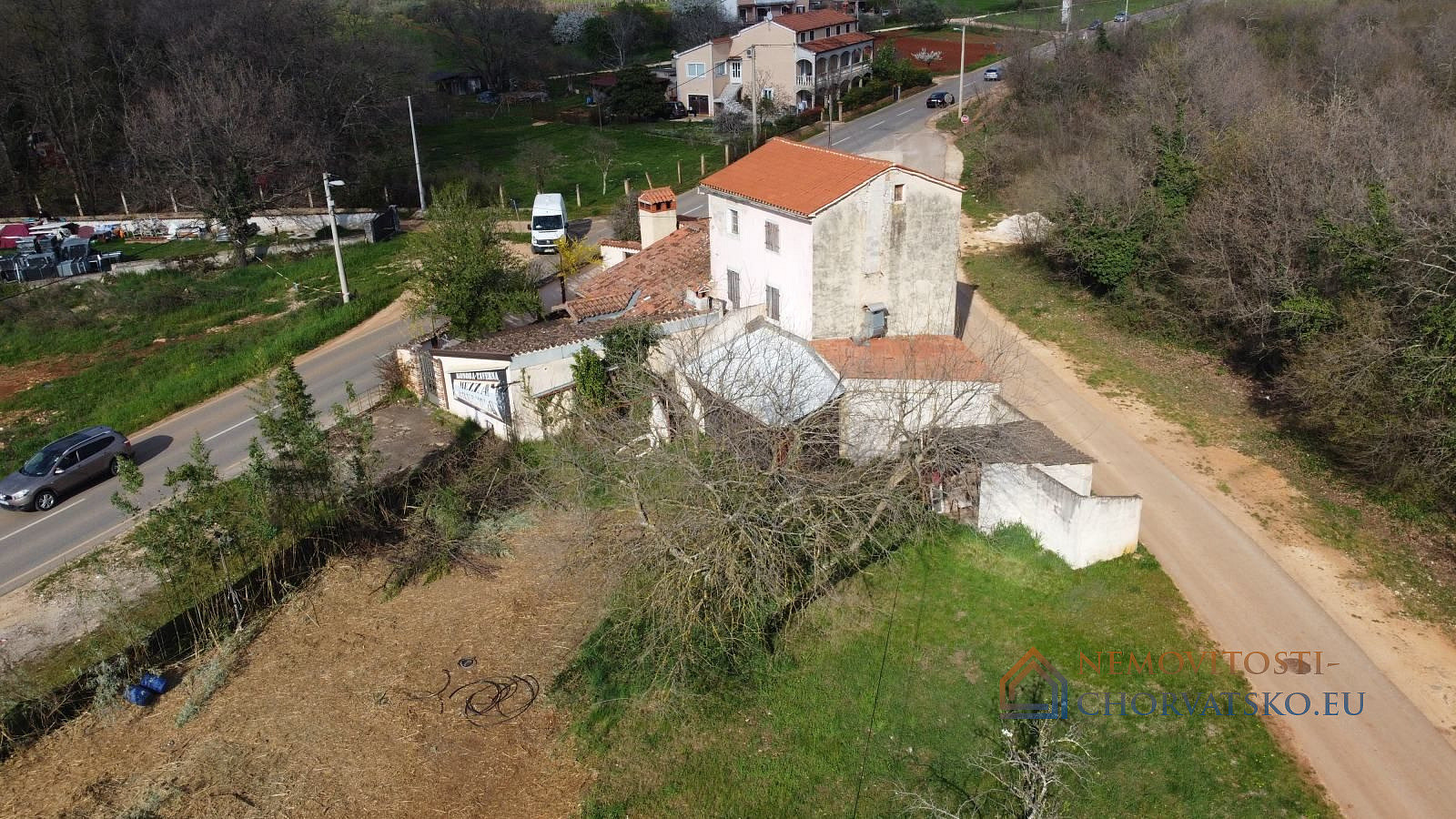 Pozemek 1 088 m2m², Poreč – další