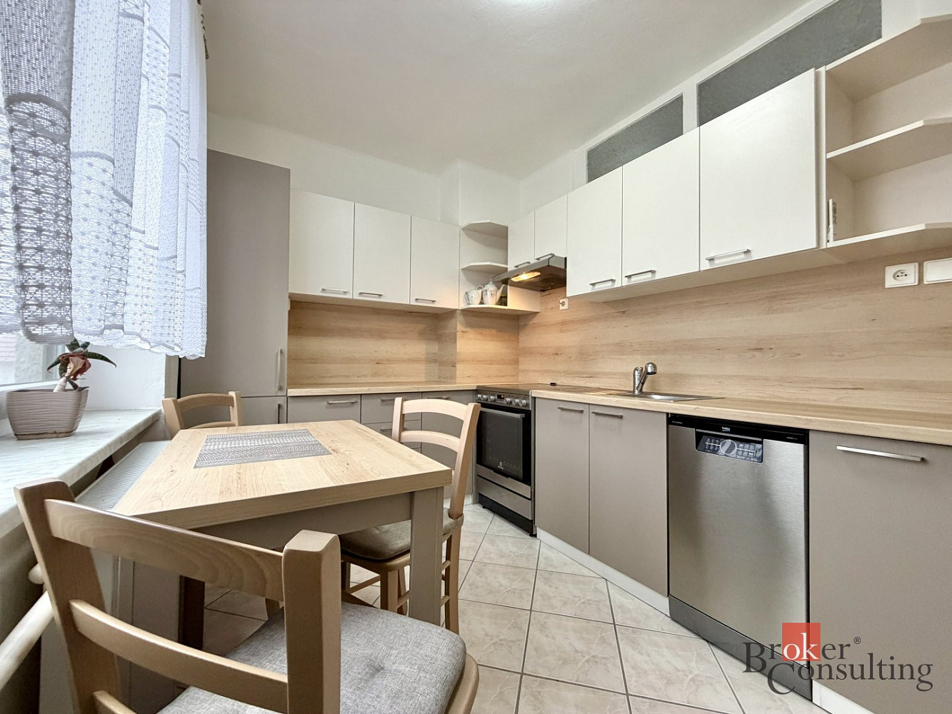 Prodej bytu 2+1 51 m² – fotografie 4