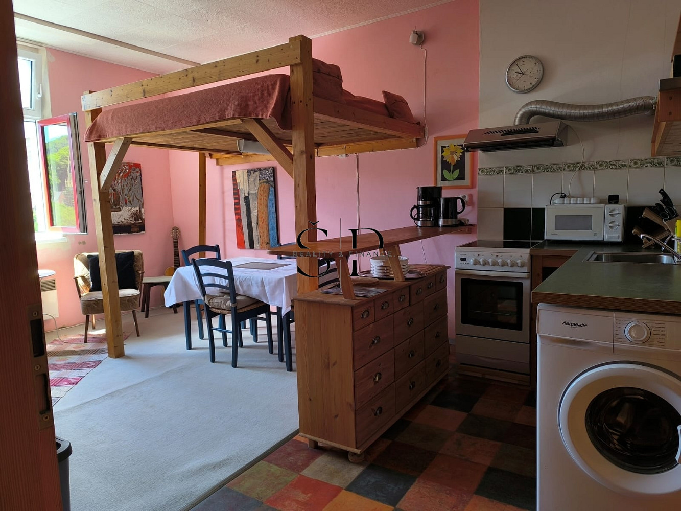 Pronájem bytu 2+kk 38 m² – fotografie 3