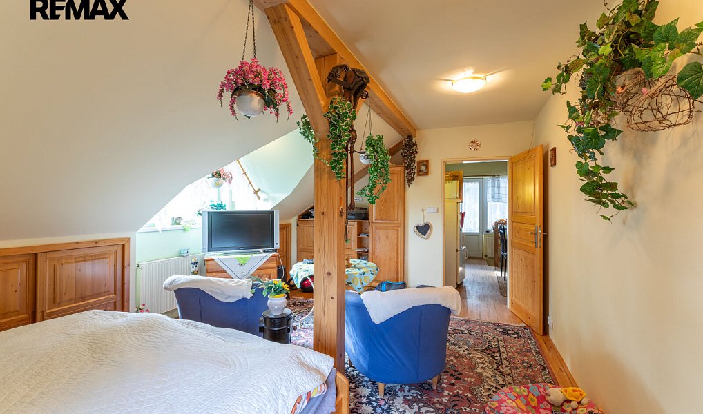 Prodej domu 202 m² s pozemkem 551 m², Struhařov – náhled fotky 6