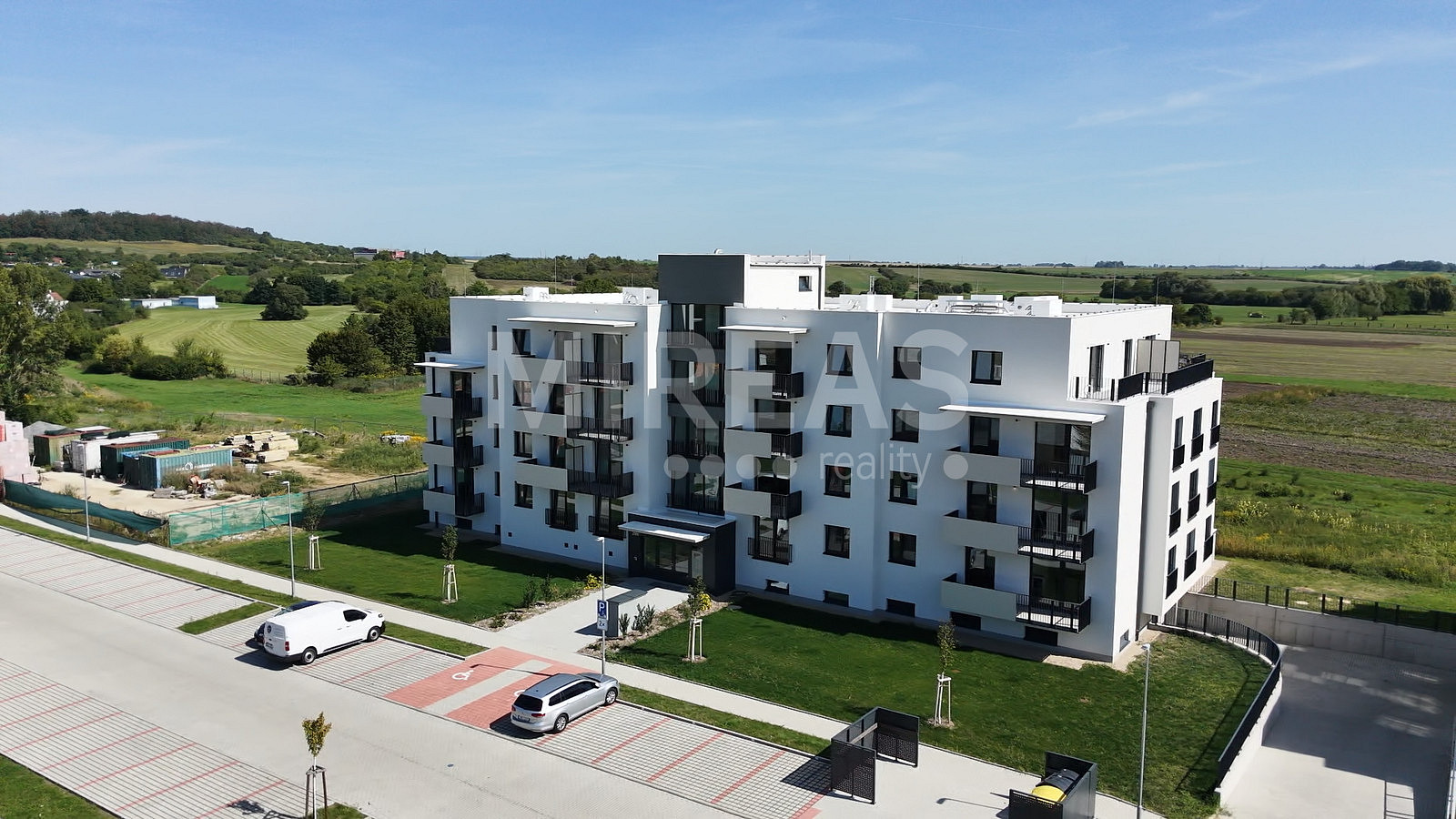 Pronájem bytu 2+kk 52 m²