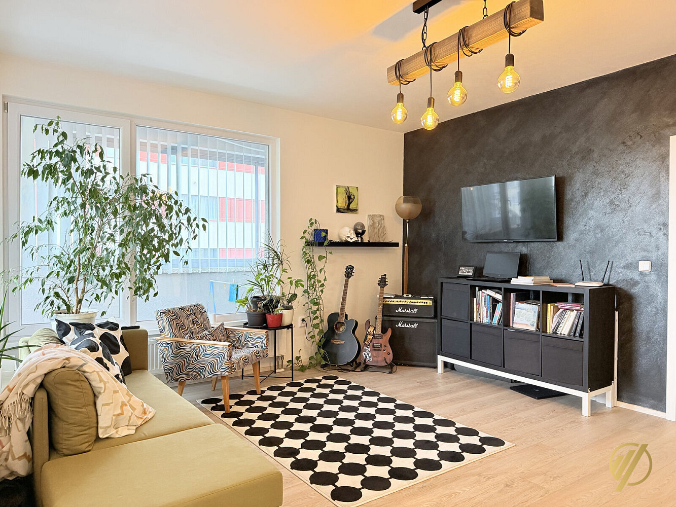 Pronájem bytu 2+kk 58 m² – fotografie 3