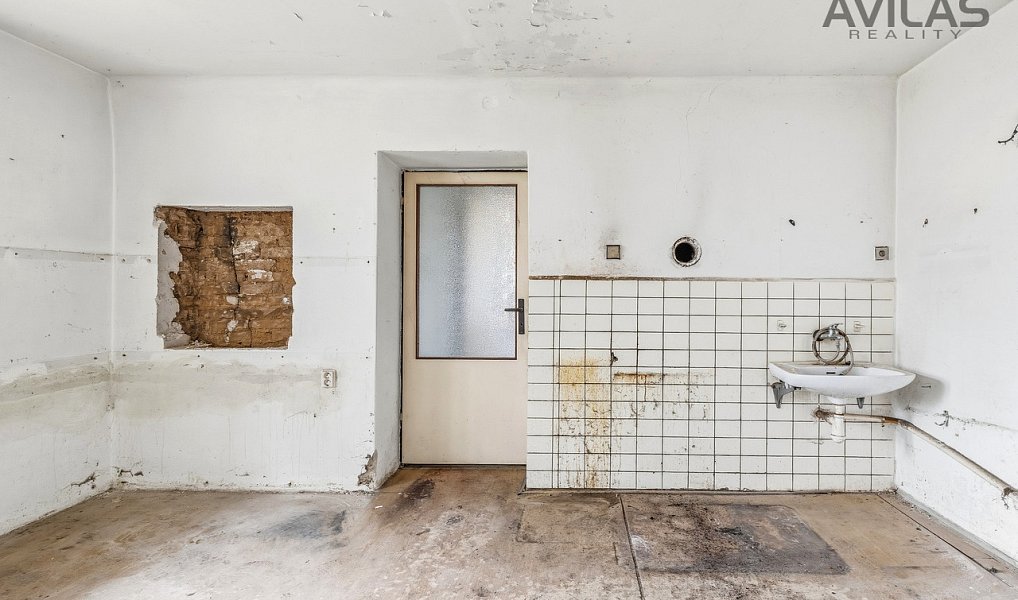 Prodej domu 100 m² s pozemkem 610 m², Tišice – náhled fotky 20