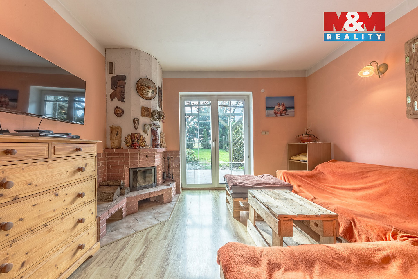 Prodej domu 157 m² s pozemkem 1 203 m² — photo 2