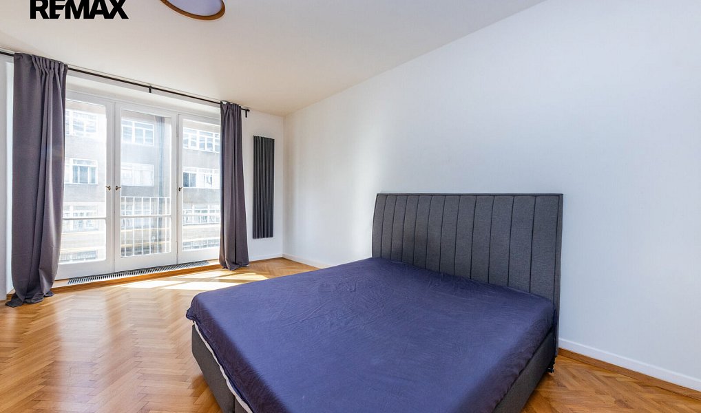 Pronájem bytu 2+1 77 m², Praha – náhled fotky 3