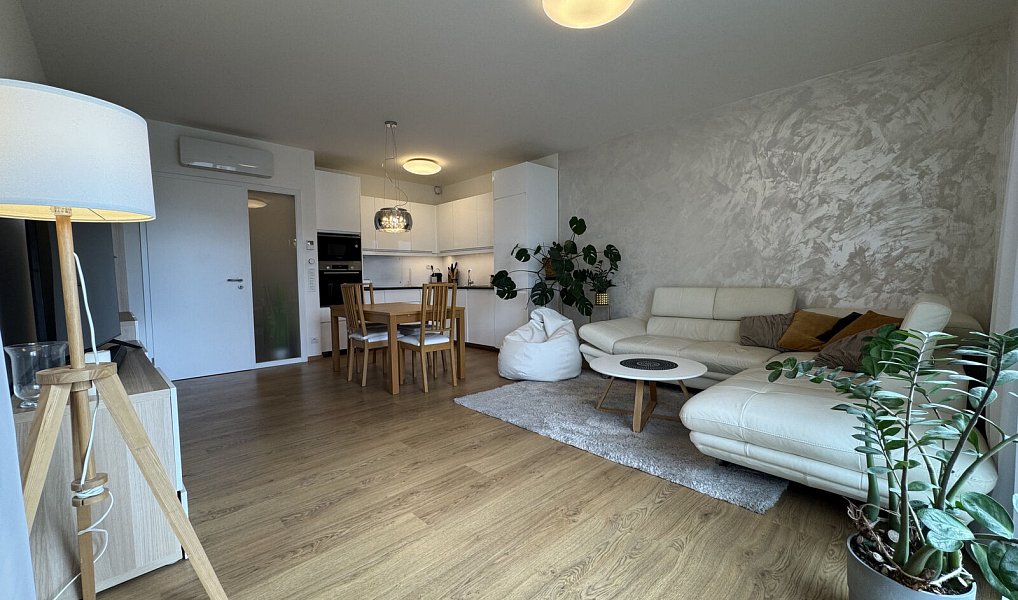 Pronájem bytu 2+kk 74 m², Olomouc – náhled fotky 7