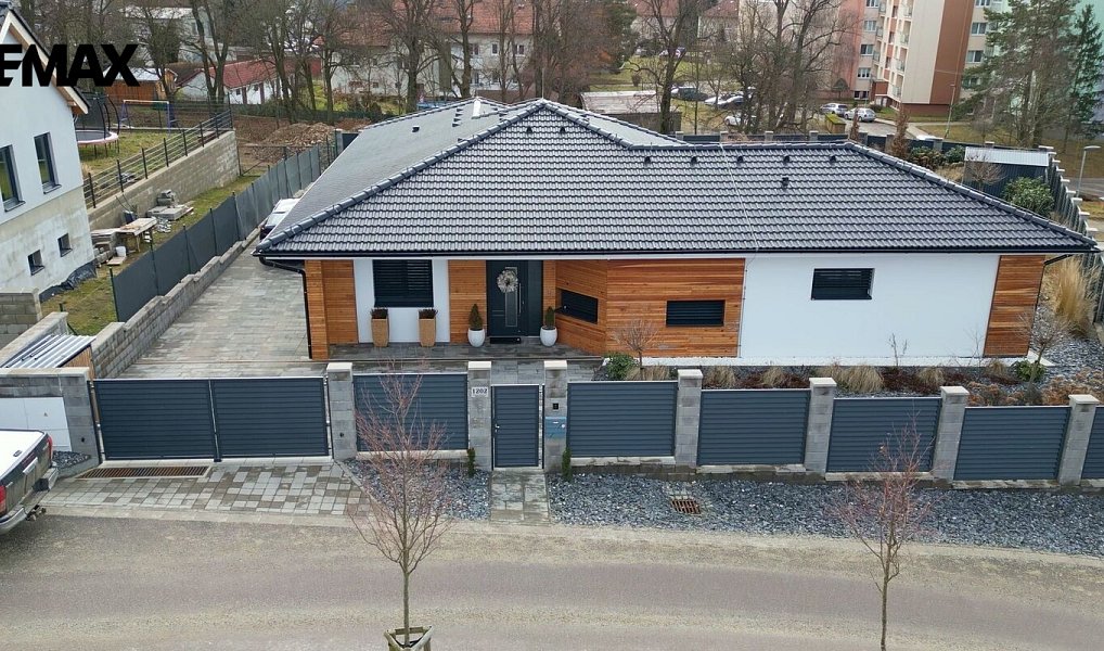 Prodej domu 172 m² s pozemkem 1 031 m², Jemnice – náhled fotky 10