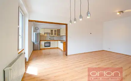 Prodej bytu 3+1 84 m², Na Cihlářce, Praha 5 - Smíchov