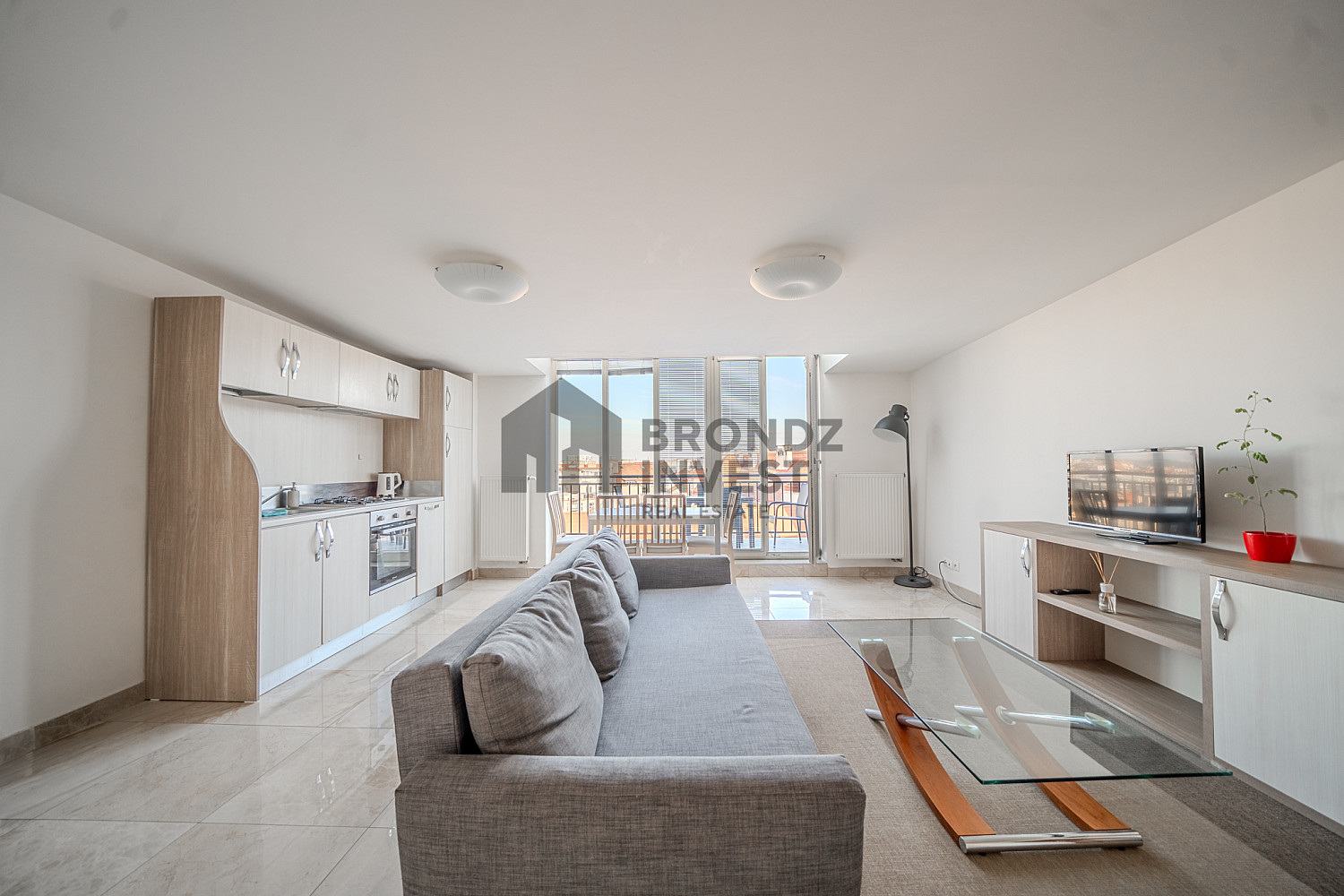 Pronájem bytu 3+kk 70 m² – fotografie 4