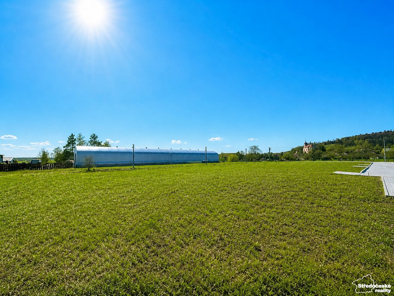 Prodej stavebního pozemku 1 420 m² – fotografie 3