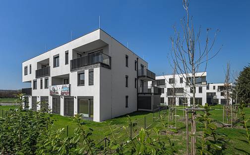 Prodej bytu 1+kk 33 m², Strážovická, Praha 5 - Zličín