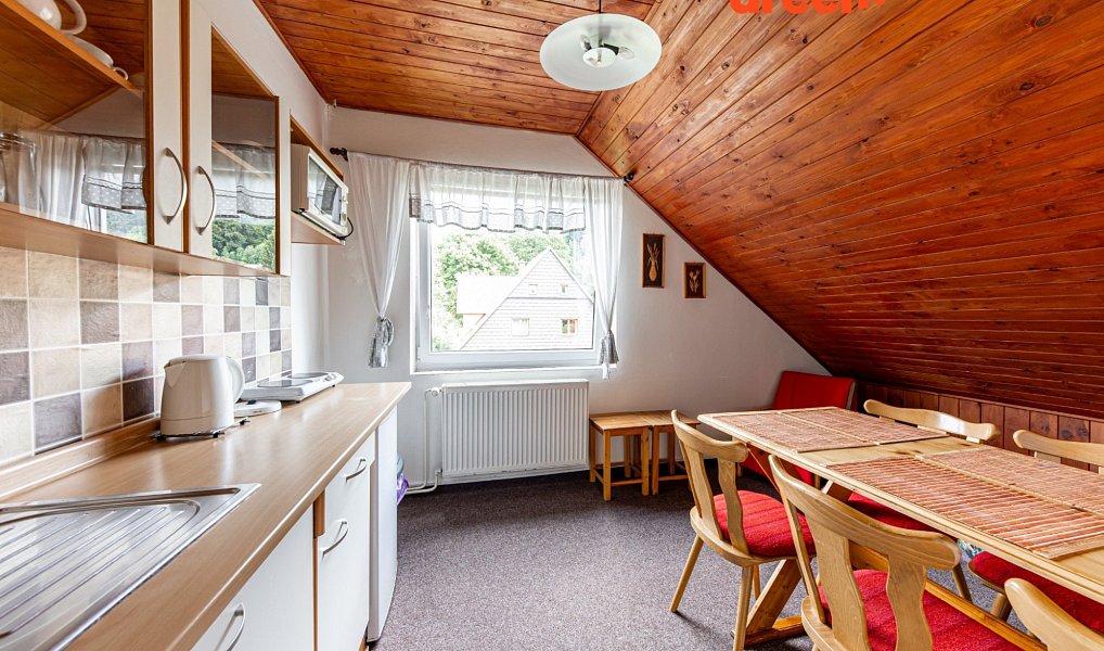 Prodej domu 600 m² s pozemkem 1 197 m², Horní Maršov – náhled fotky 34